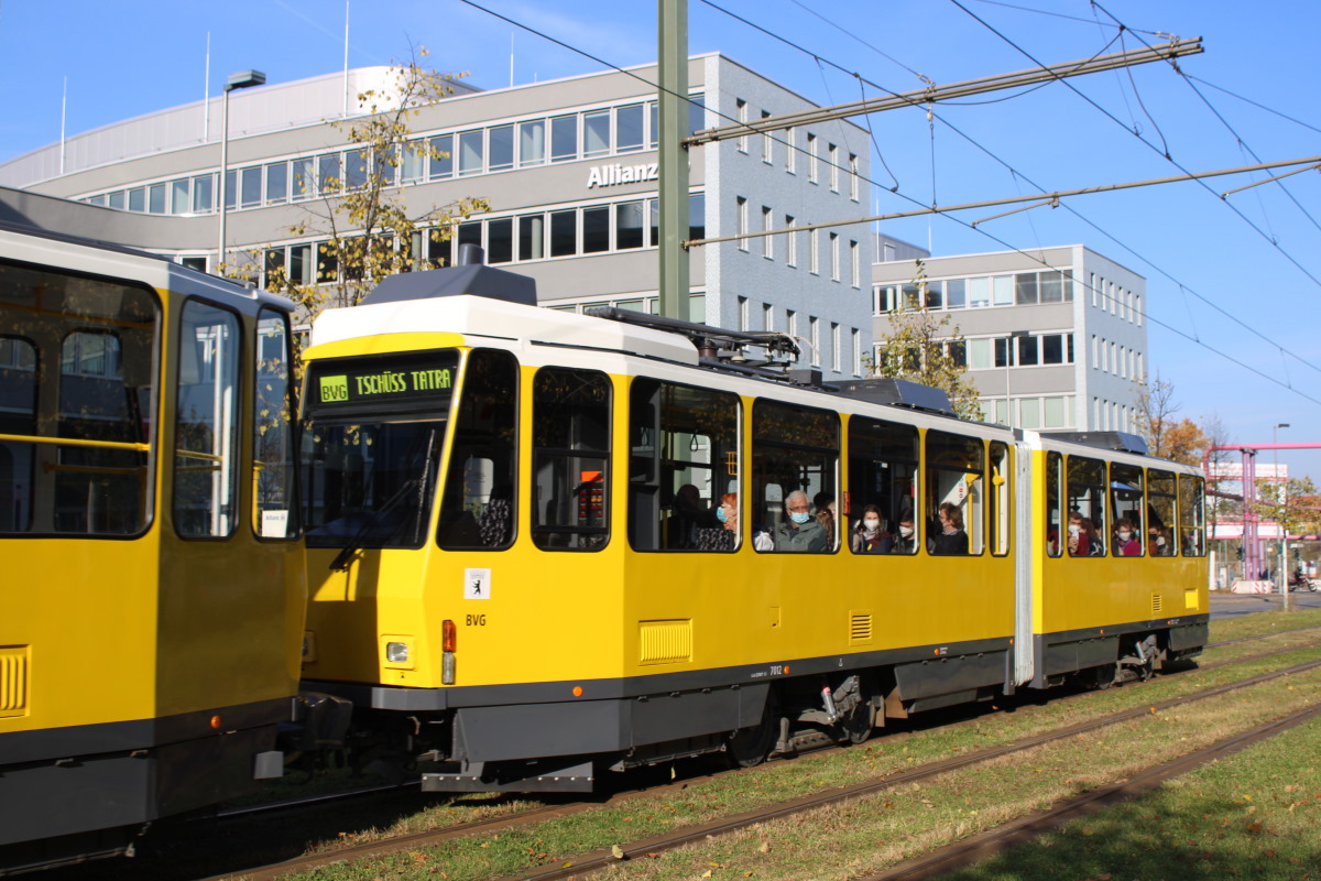 Берлин, Tatra KT4DtM № 7012; Берлин — Открытие линии Adlershof-Schöneweide, официальное прощание с Татрами