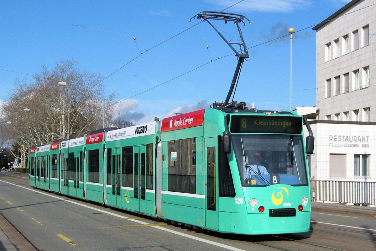 Базель, Siemens Combino № 328