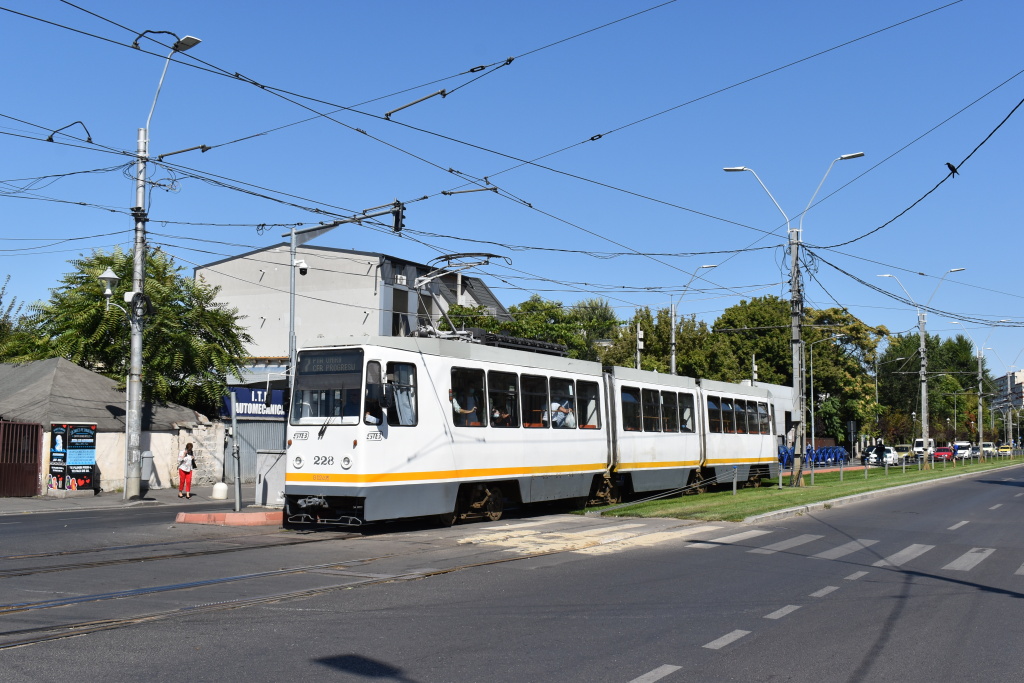 Бухарест - Илфов, FAUR V3A-93M № 228