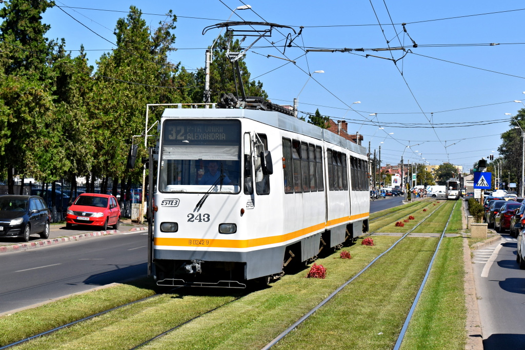 Бухарест - Илфов, FAUR V3A-93M № 243