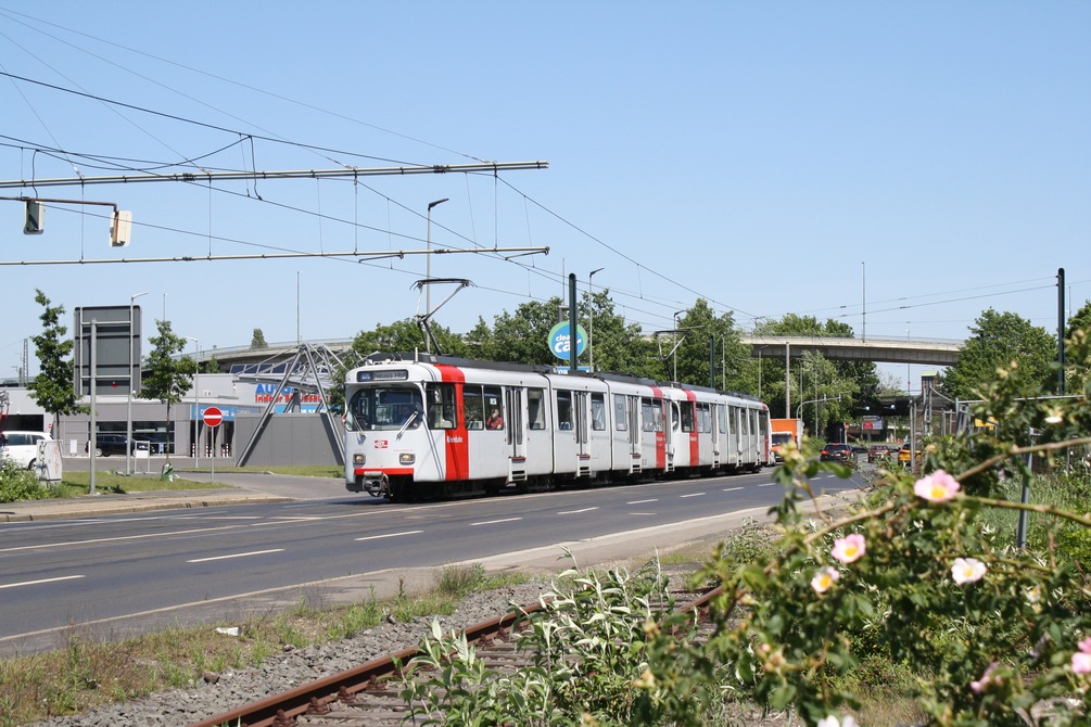 Düsseldorf, Duewag GT8SU # 3219
