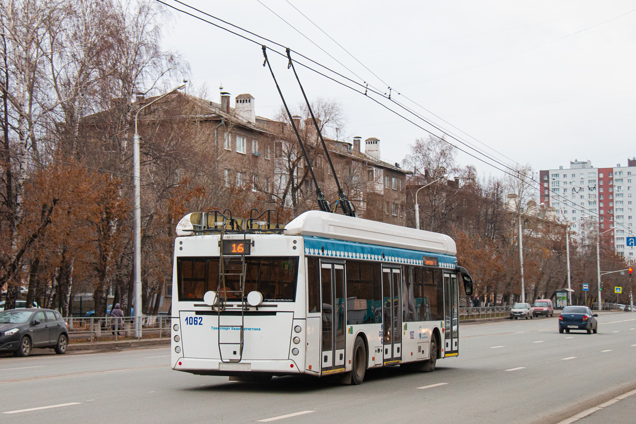 Уфа, УТТЗ-6241.01 «Горожанин» № 1062