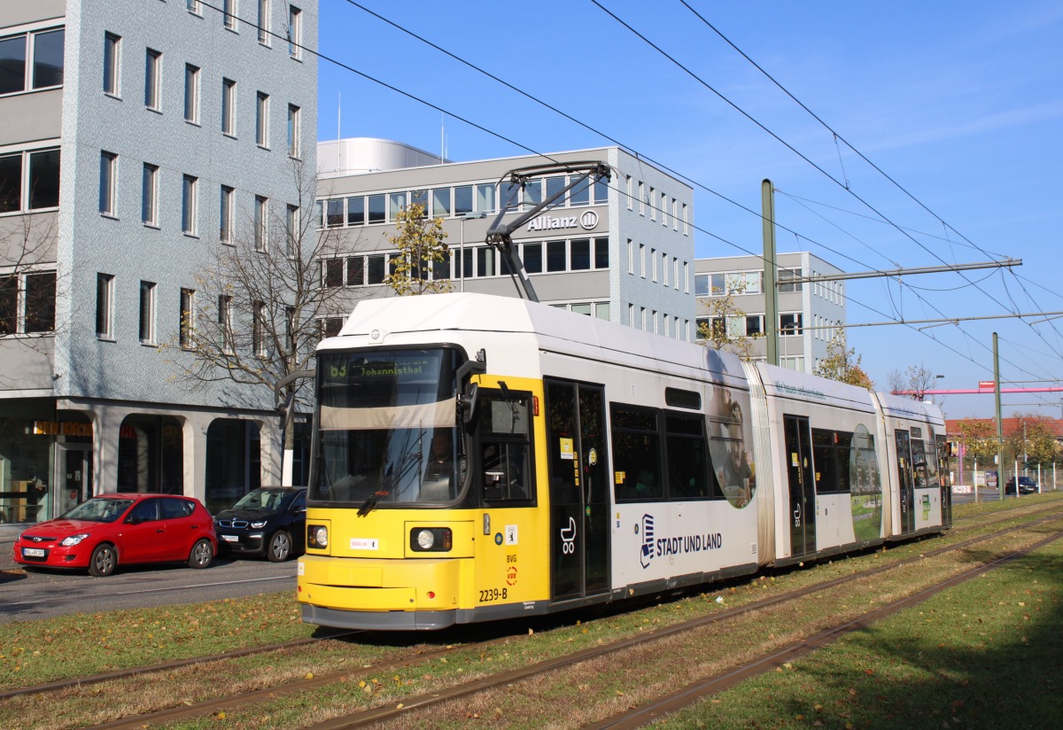 Berlin, BVG GT6Zo Nr. 2239; Berlin — Eröffnung der Linie Adlershof-Schöneweide, offizieller Tatra-Abschied