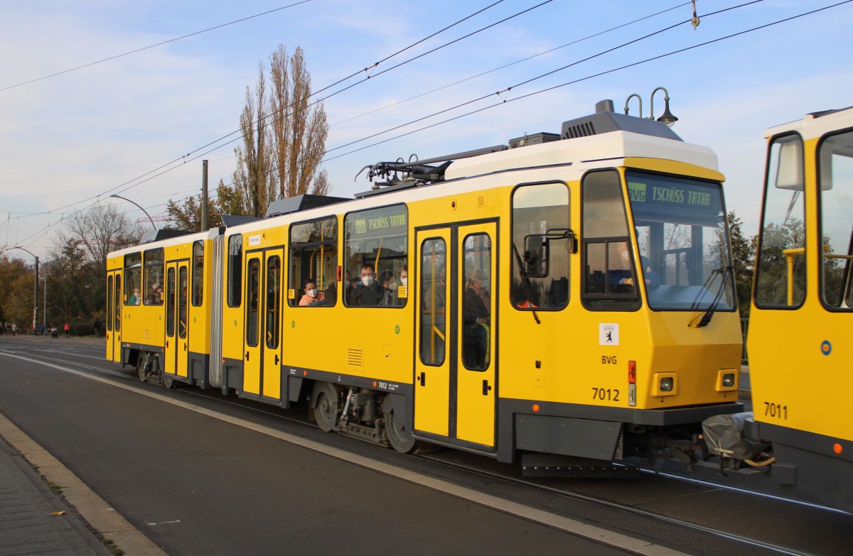 Берлин, Tatra KT4DtM № 7012; Берлин — Открытие линии Adlershof-Schöneweide, официальное прощание с Татрами
