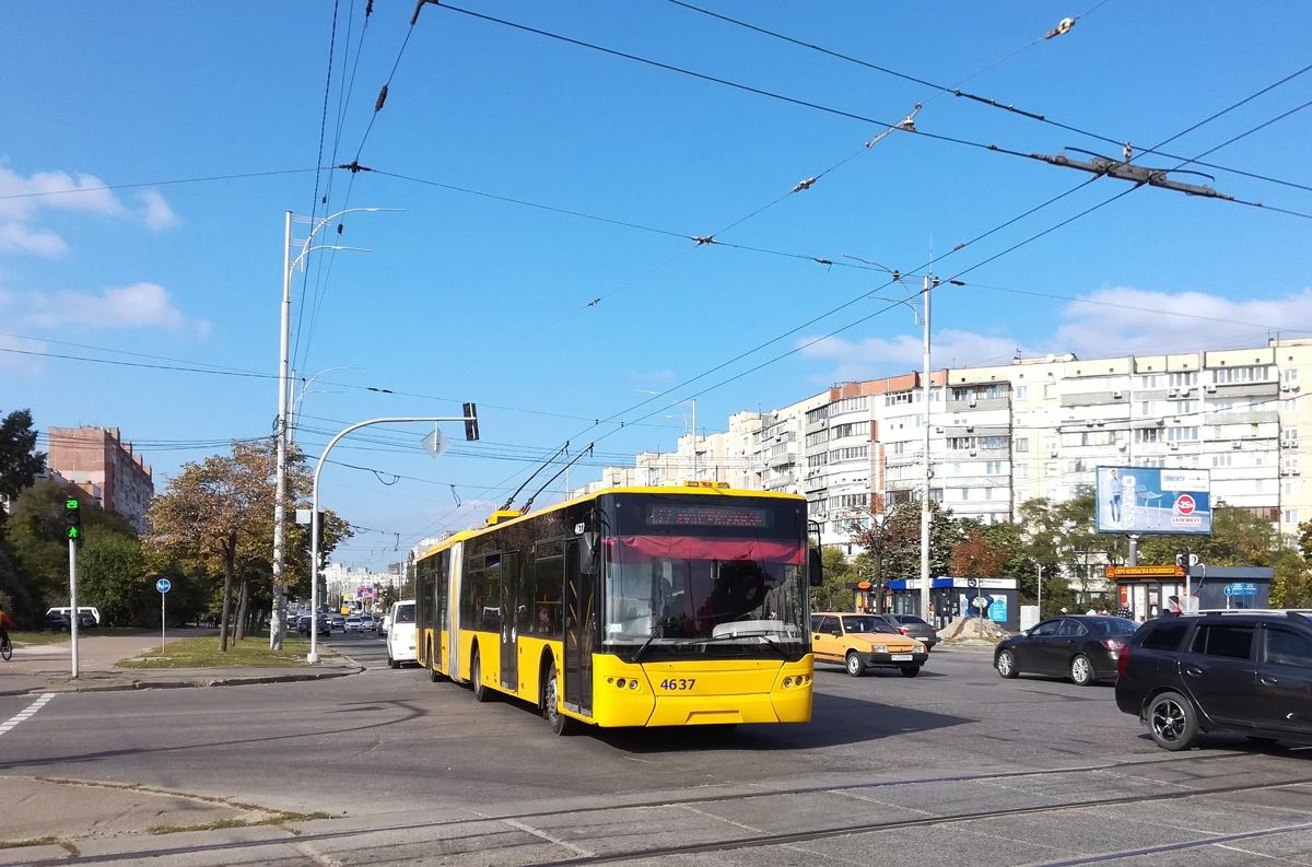 Kijów, LAZ E301D1 Nr 4637