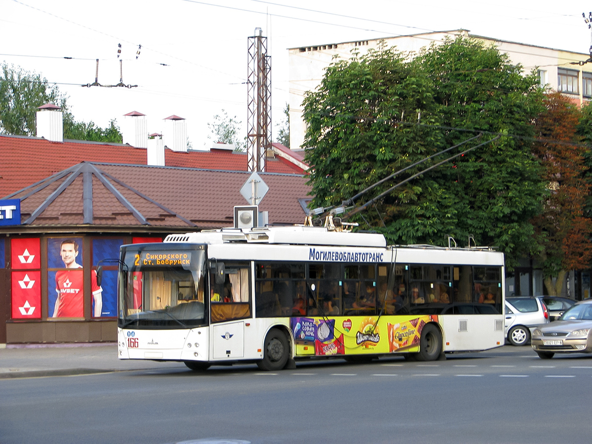 Babruisk, MAZ-203T70 # 166