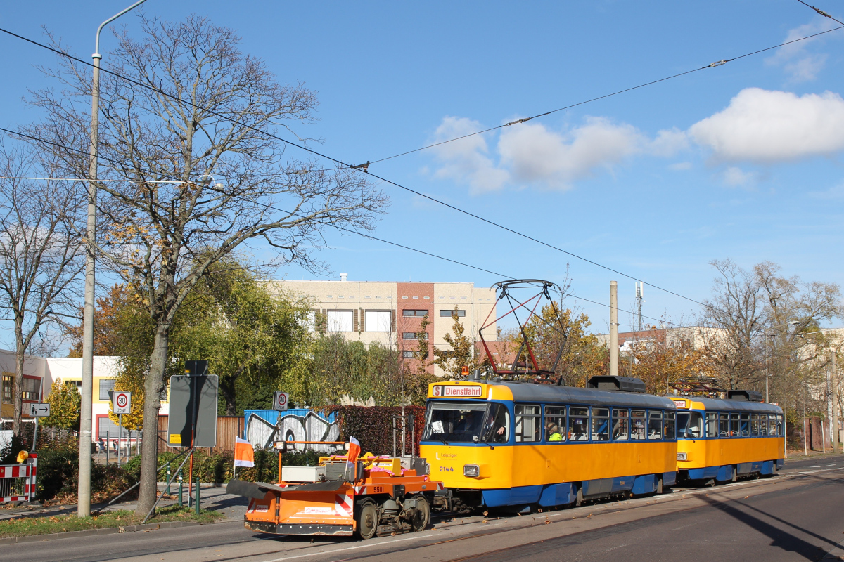 Лейпциг, IFTEC VRG 1 № 5501; Лейпциг, Tatra T4D-M1 № 2144