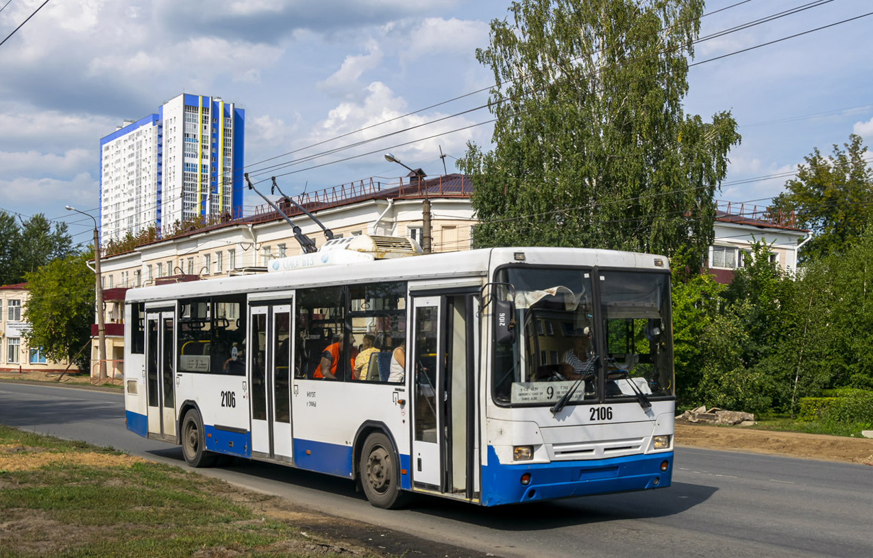 Уфа, НефАЗ-БТЗ 52765А № 2106