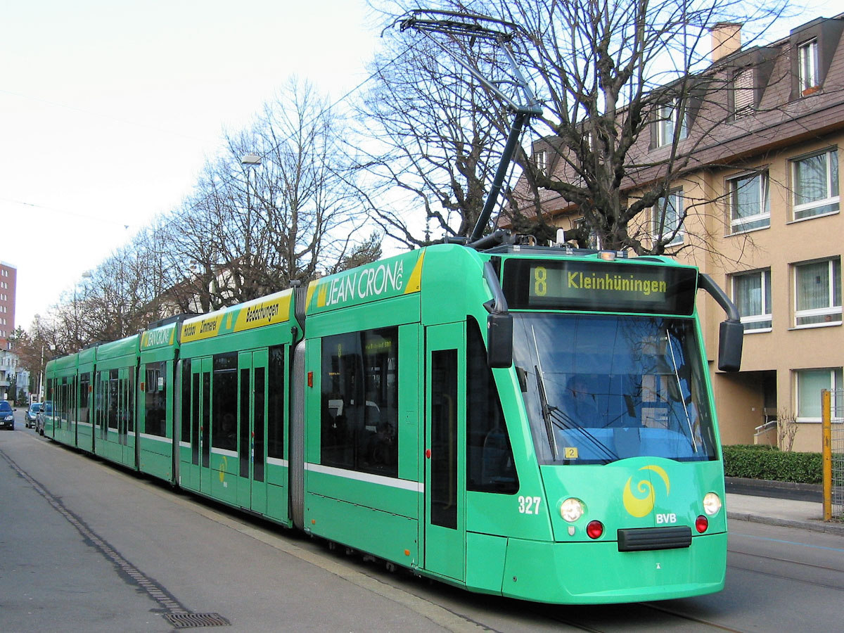Базель, Siemens Combino № 327