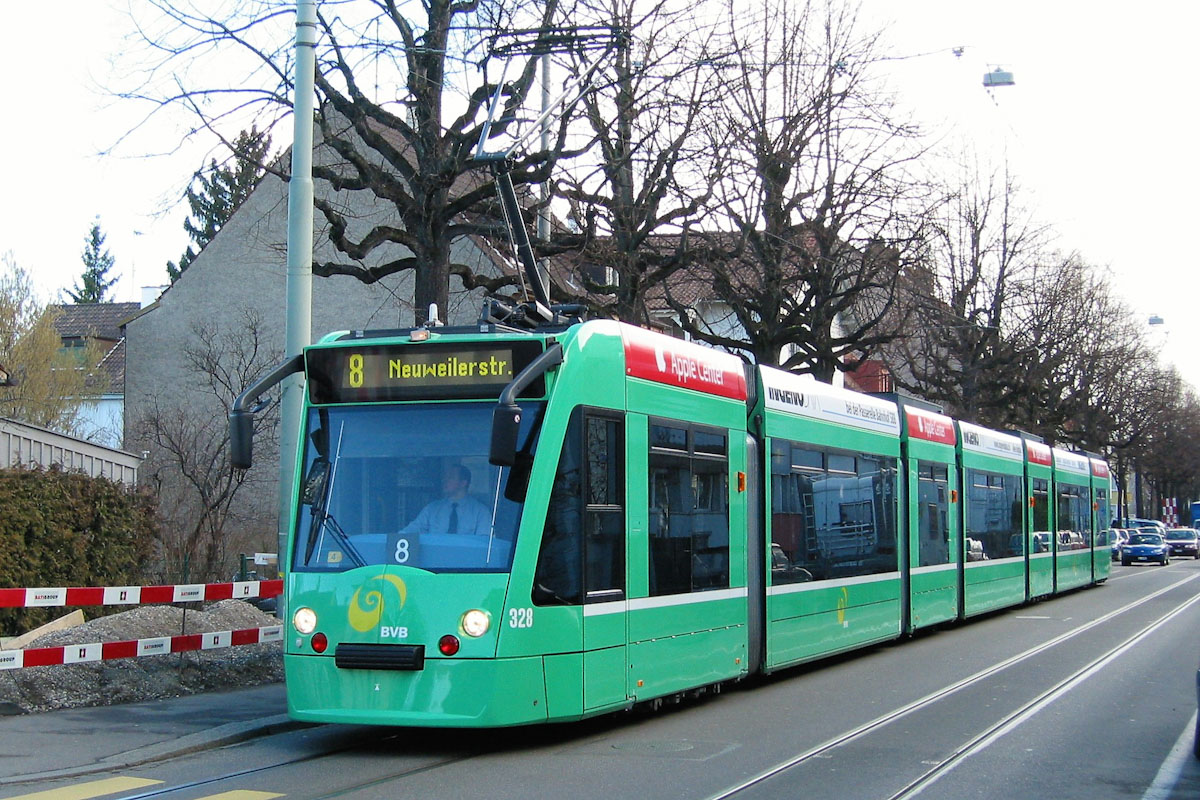 Базель, Siemens Combino № 328