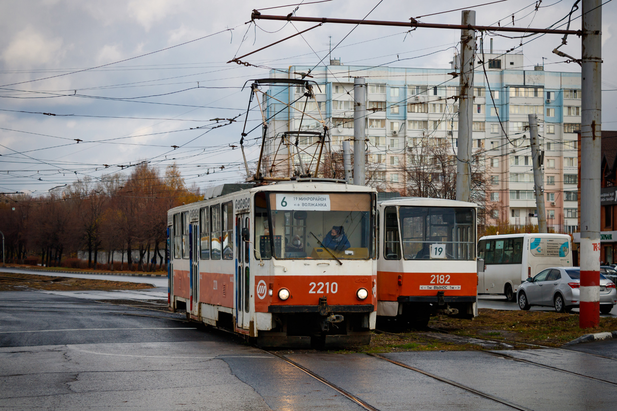 Uljanovszk, Tatra T6B5SU — 2210