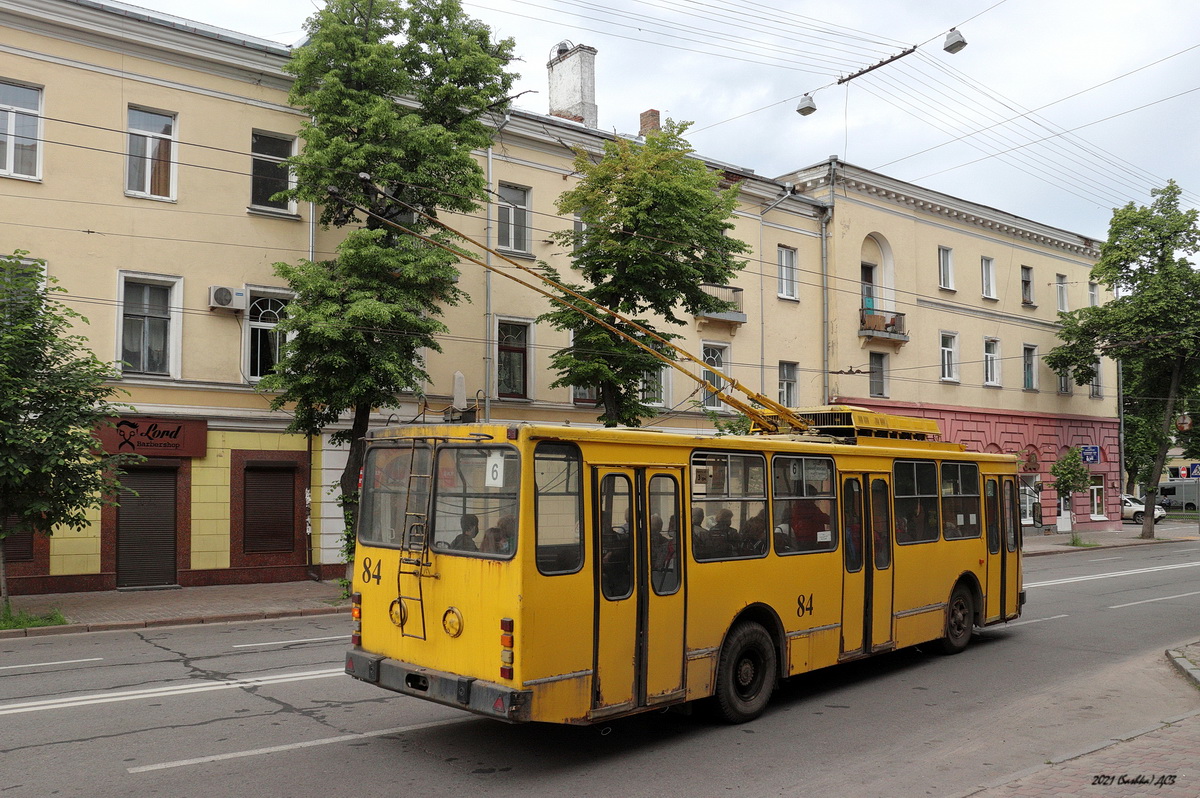 Полтава, ЮМЗ Т2 № 84