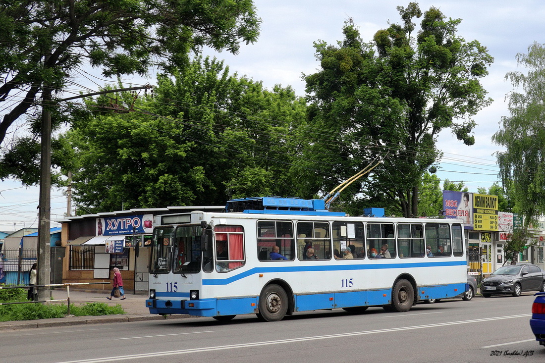 Полтава, ЮМЗ Т2 № 115