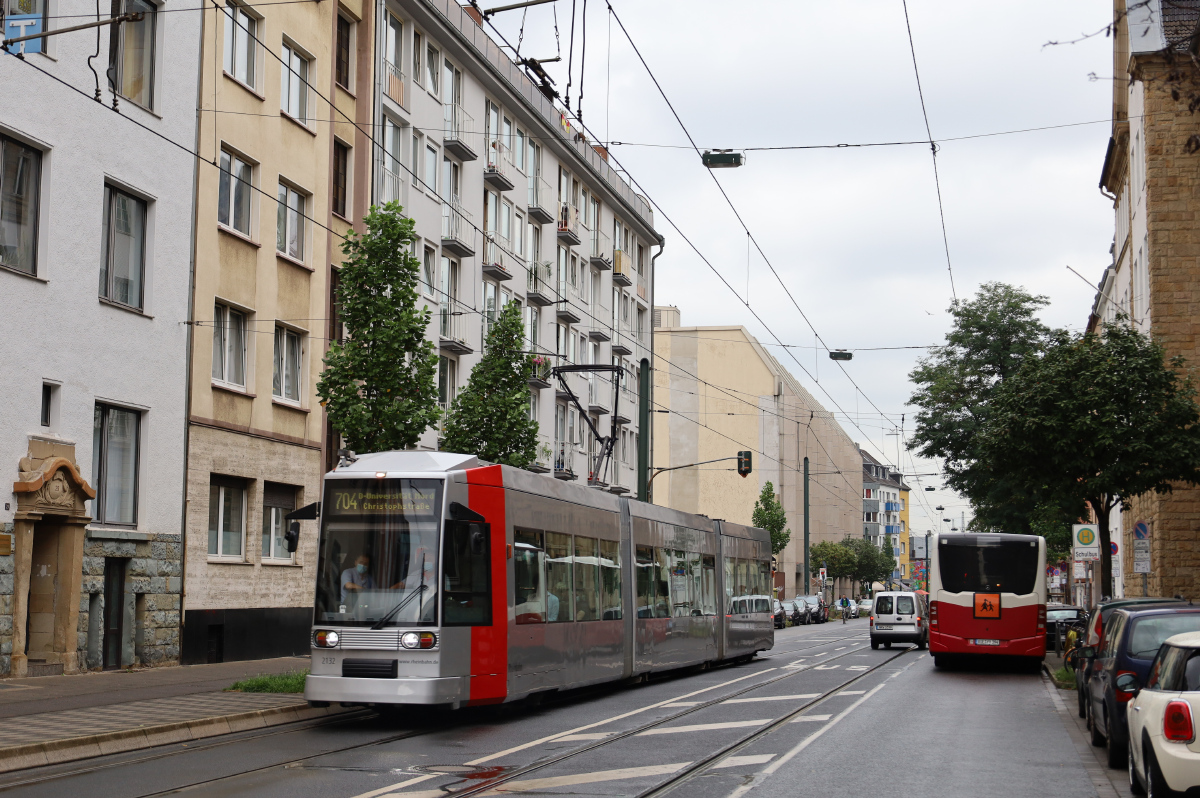 Düsseldorf, Duewag NF6 № 2132