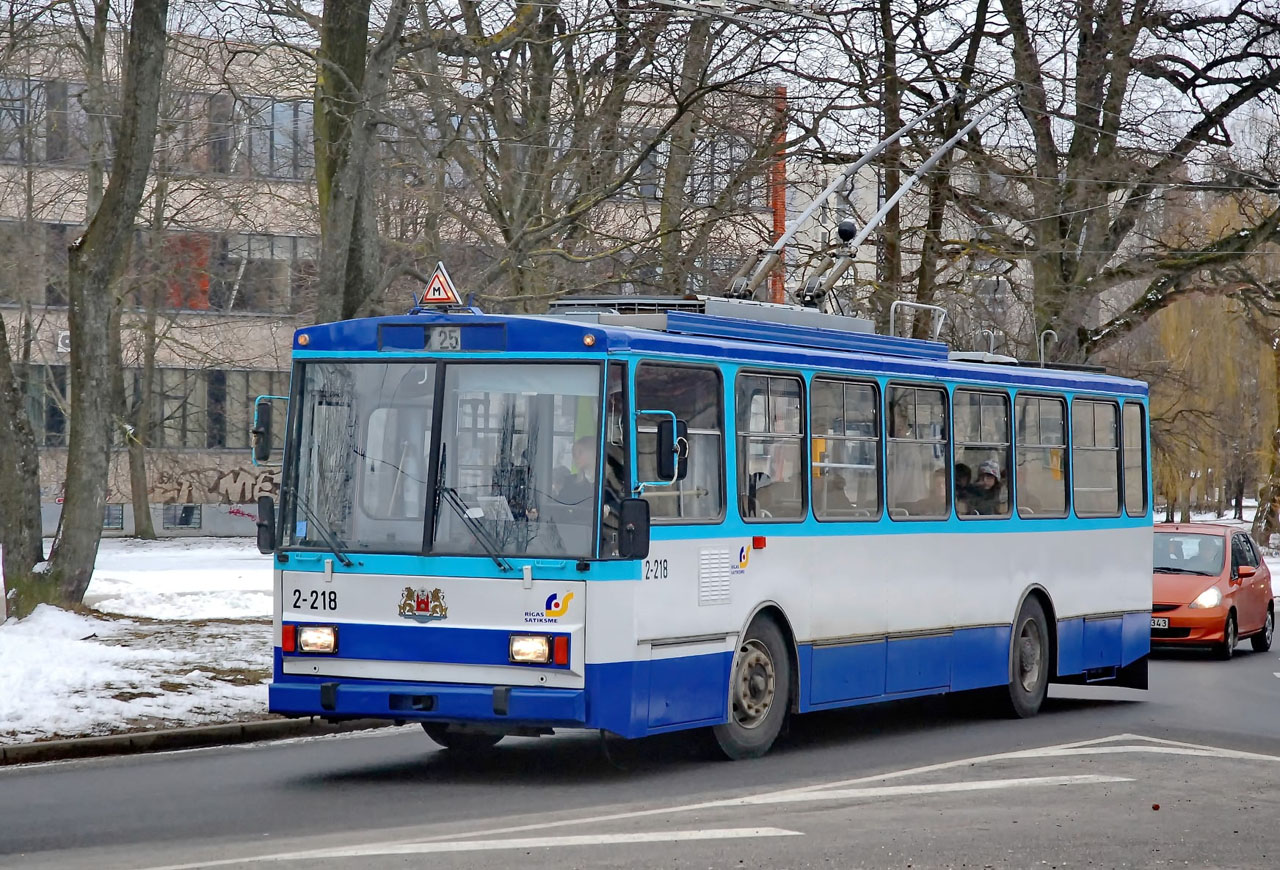 Рига, Škoda 14Tr02/6 № 2-218