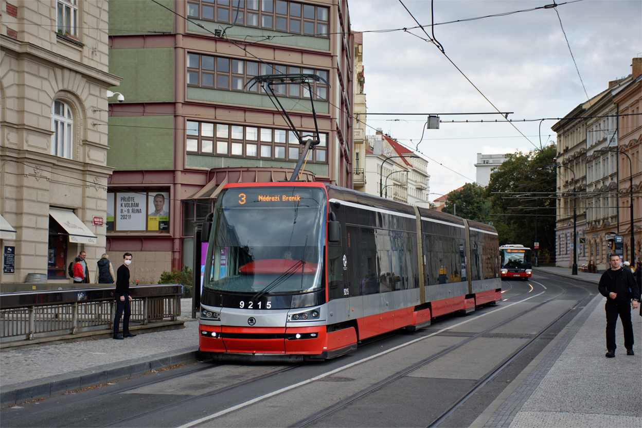 Прага, Škoda 15T2 ForCity Alfa Praha № 9215