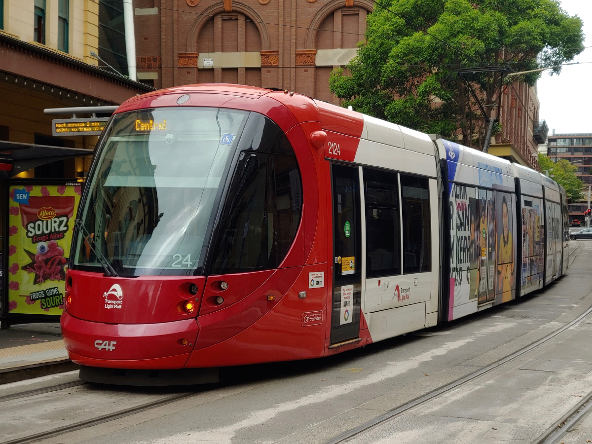 Сидней, CAF Urbos 3 № 2124 (24)