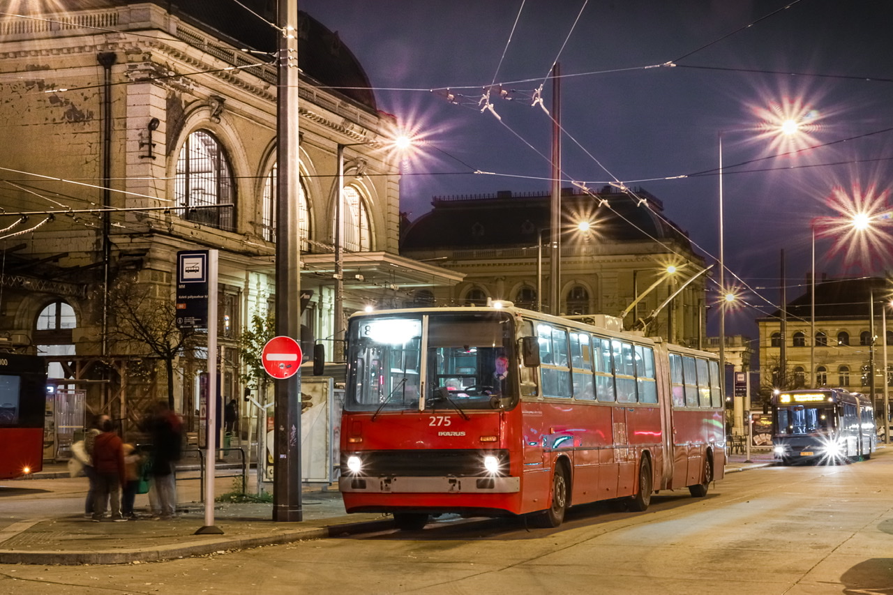 Будапешт, Ikarus 280.94 № 275