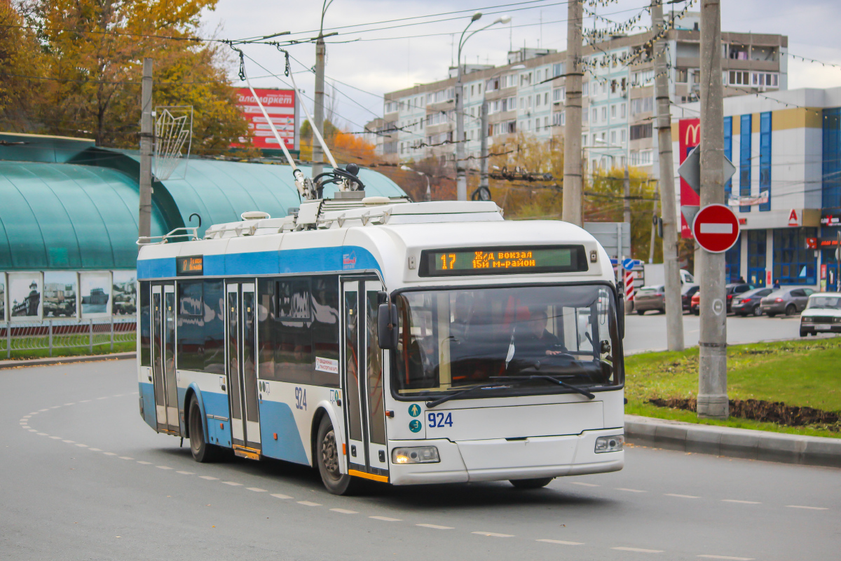 Самара, Stadler 321 № 924