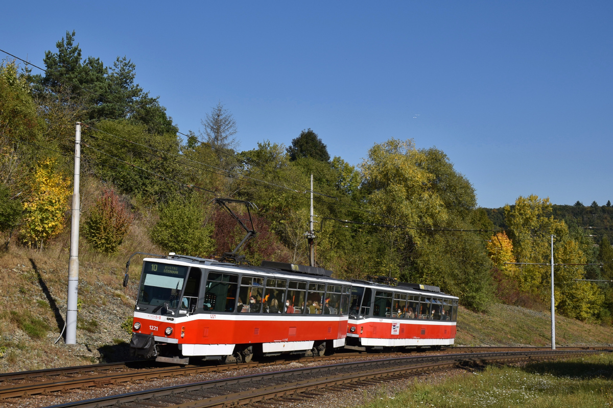Брно, Tatra T6A5 № 1221