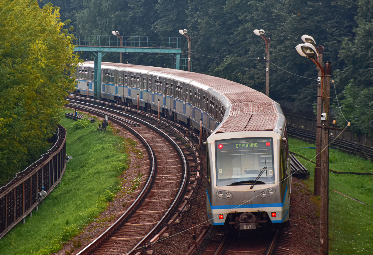 Москва, 81-740.1 «Русич» № 0073