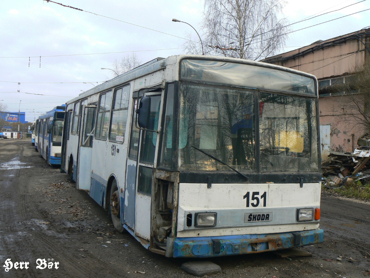 Вологда, Škoda 14TrM (ВМЗ) № 151; Вологда, ВМЗ-5298.00 (ВМЗ-375) № 309