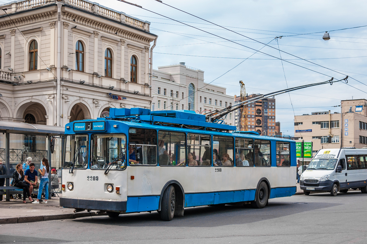 Санкт-Петербург, ВМЗ-170 № 2209
