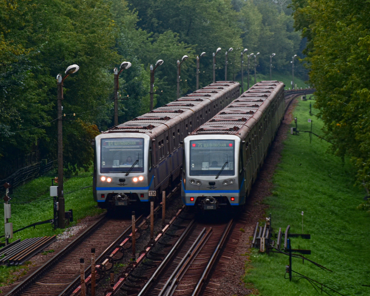 Москва, 81-740.4 «Русич» № 0322
