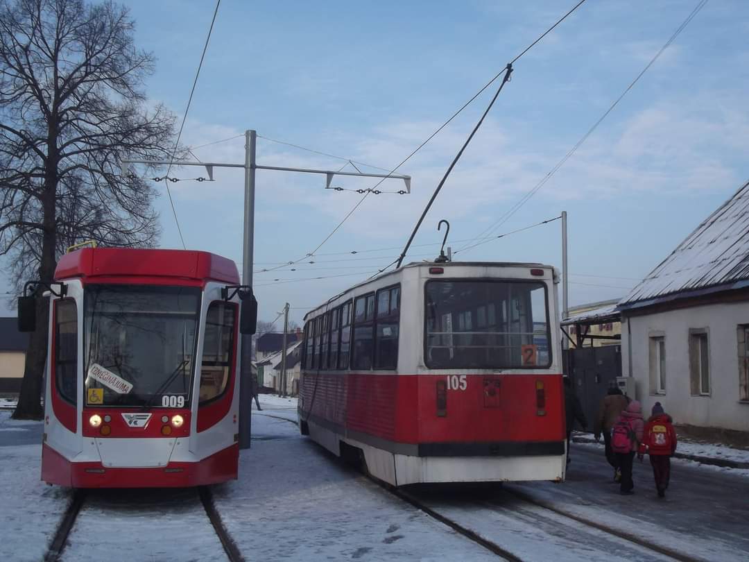 Daugavpils, 71-605A № 105; Daugavpils, 71-631 № 009 Daugavpils, 71-605A № 105; Daugavpils, 71-631 № 009