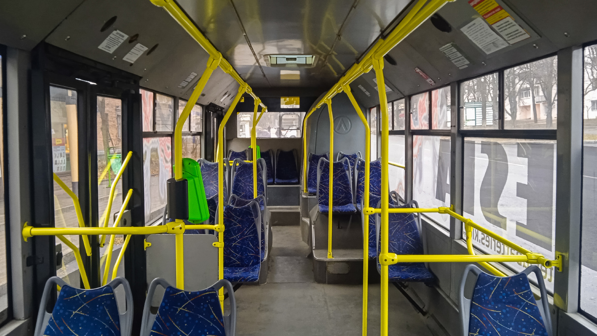 Harkov, LAZ E183A1 — 2111 Harkov, LAZ E183A1 — 2111