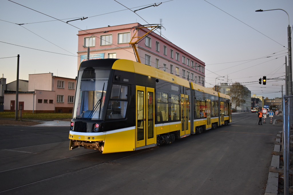 Пльзень, Škoda 40T ForCity Smart № 386