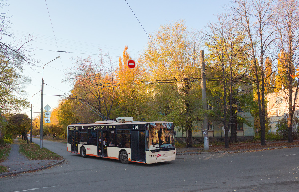 Кривой Рог, ЛАЗ E183D1 № 650