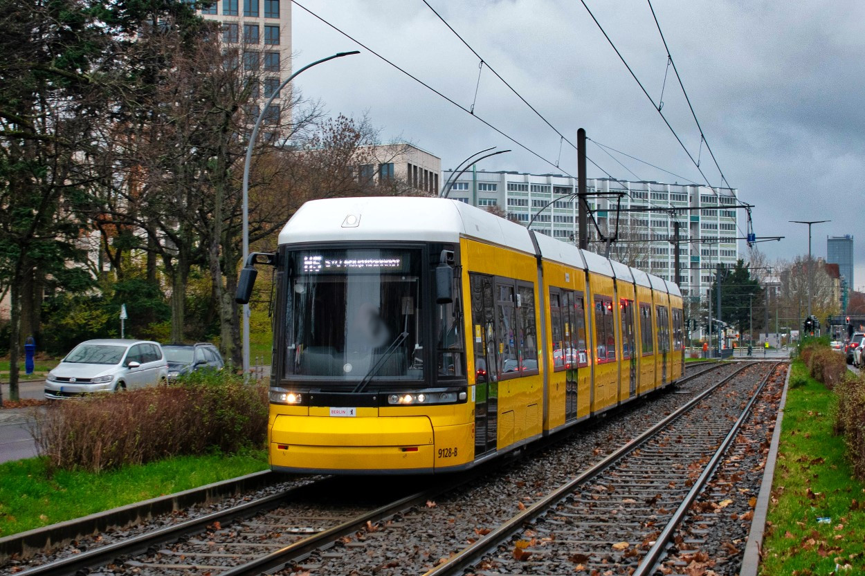 Берлин, Bombardier Flexity Berlin (GT8-08ZR/F8Z) № 9128