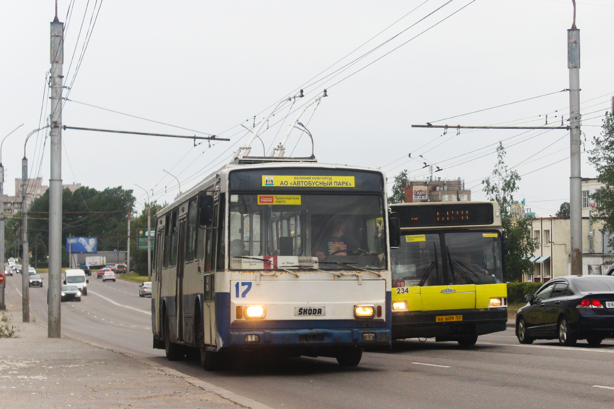 Великий Новгород, Škoda 14TrM (ВМЗ) № 17