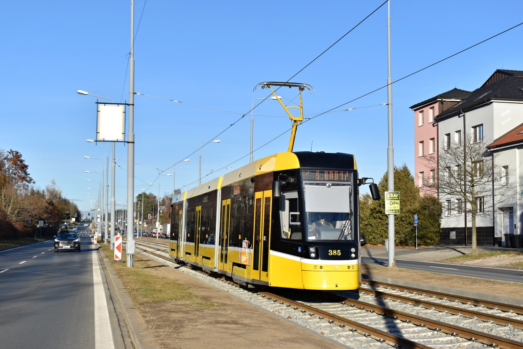 Пльзень, Škoda 40T ForCity Smart № 385