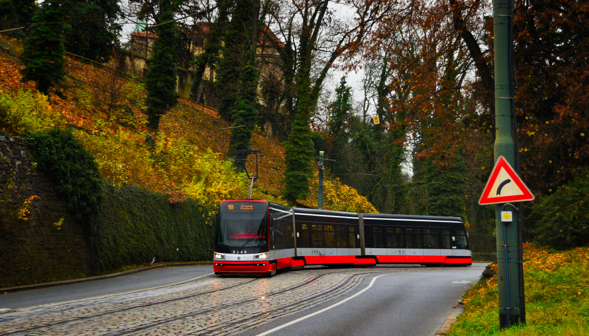 Прага, Škoda 15T3 ForCity Alfa Praha № 9240