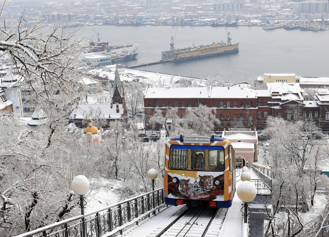 Владивосток, ЛВРЗ-1 № 1