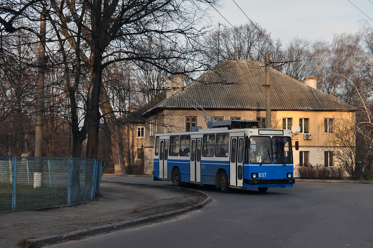 Szumi, YMZ T2 — 037