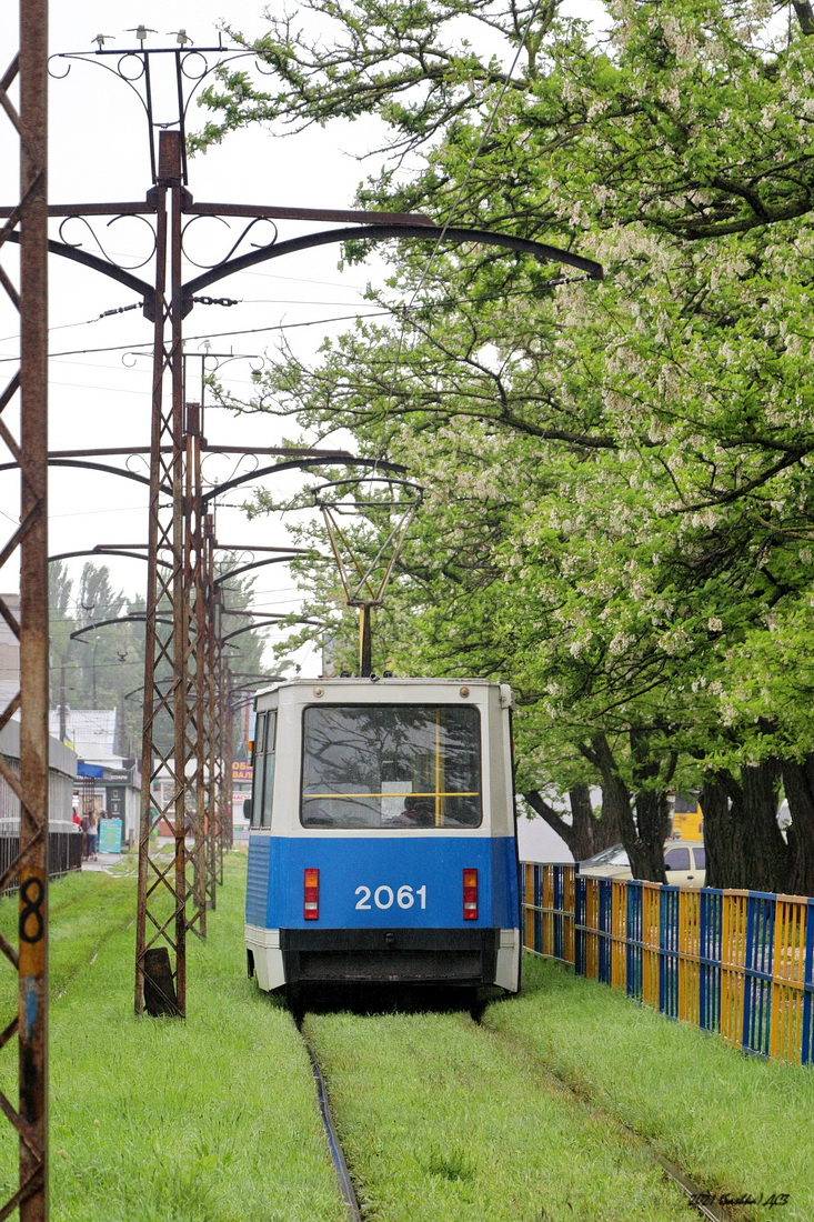 Николаев, 71-605 (КТМ-5М3) № 2061