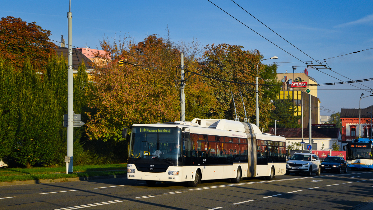 Острава, SOR TNB 18 № 3951 Острава, SOR TNB 18 № 3951