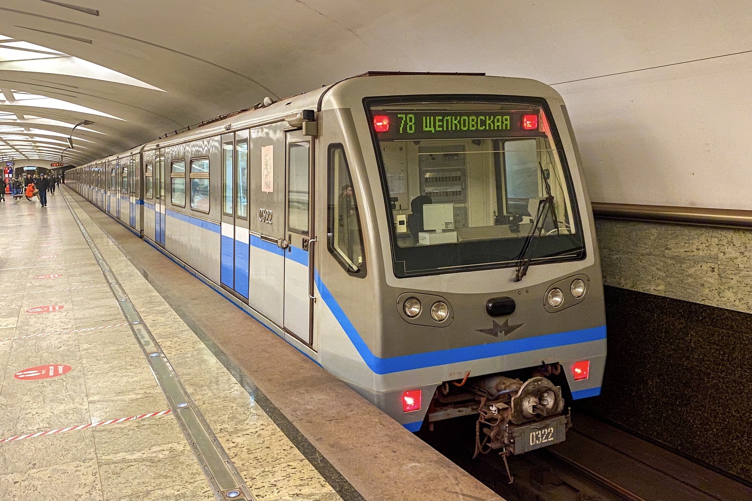 Москва, 81-740.4 «Русич» № 0322