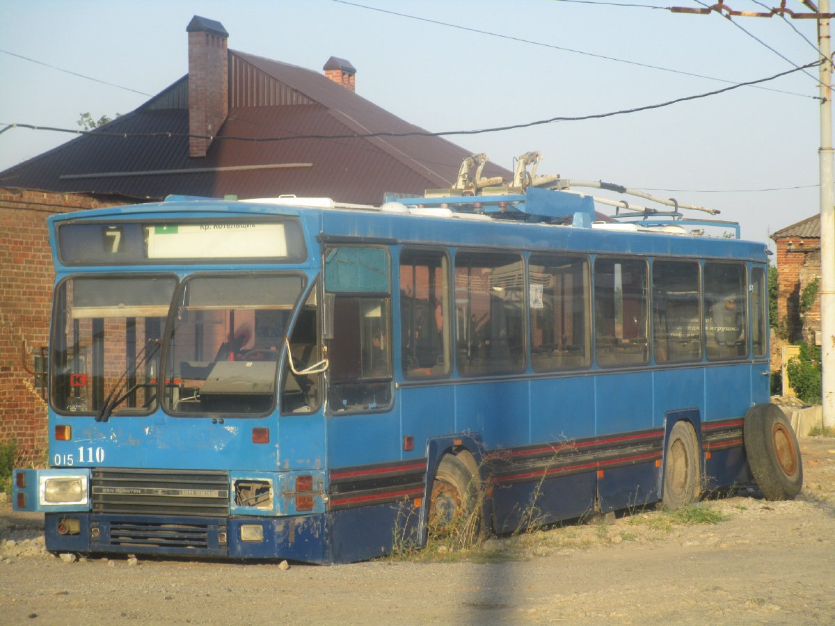 Taganrog, DAF Den Oudsten B79T-KM560 / Kiepe č. 110