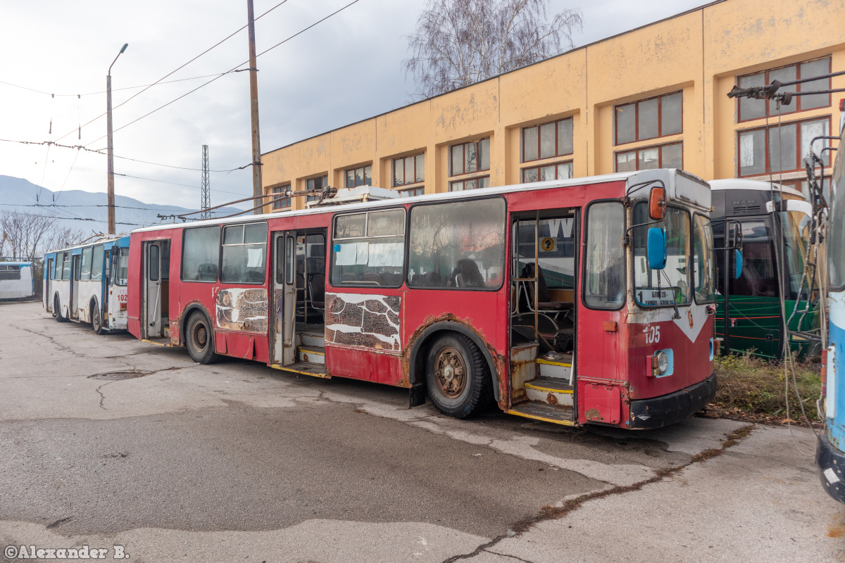 Враца, ЗиУ-682В1УБ № 105