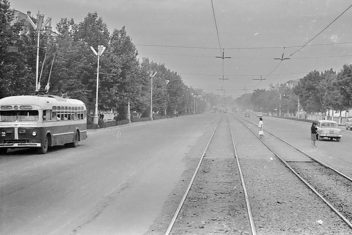 Ташкент, МТБ-82Д № 32; Ташкент — Старые фотографии