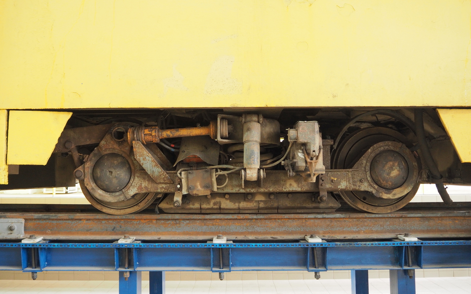 Трамваи — Tatra KT4SU