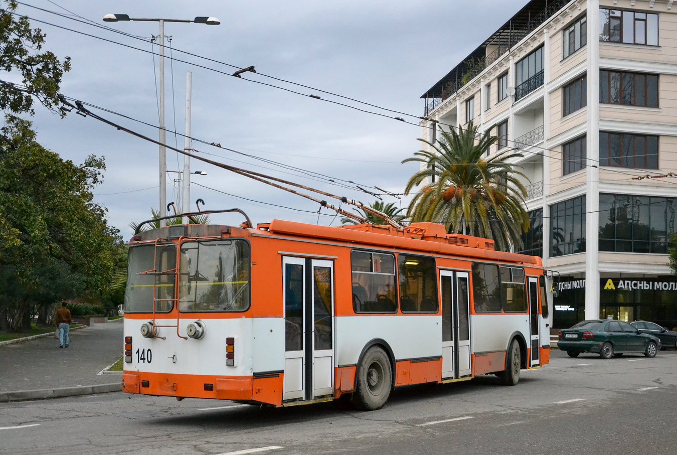 Сухум, ЗиУ-682Г-016.04 № 140