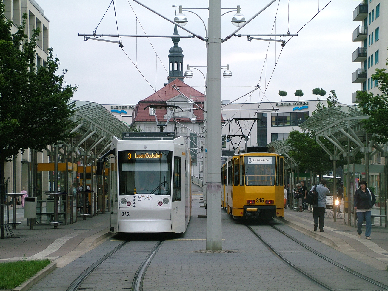 Гера, Alstom NGT8G № 212; Гера, Tatra KT4DMC № 315