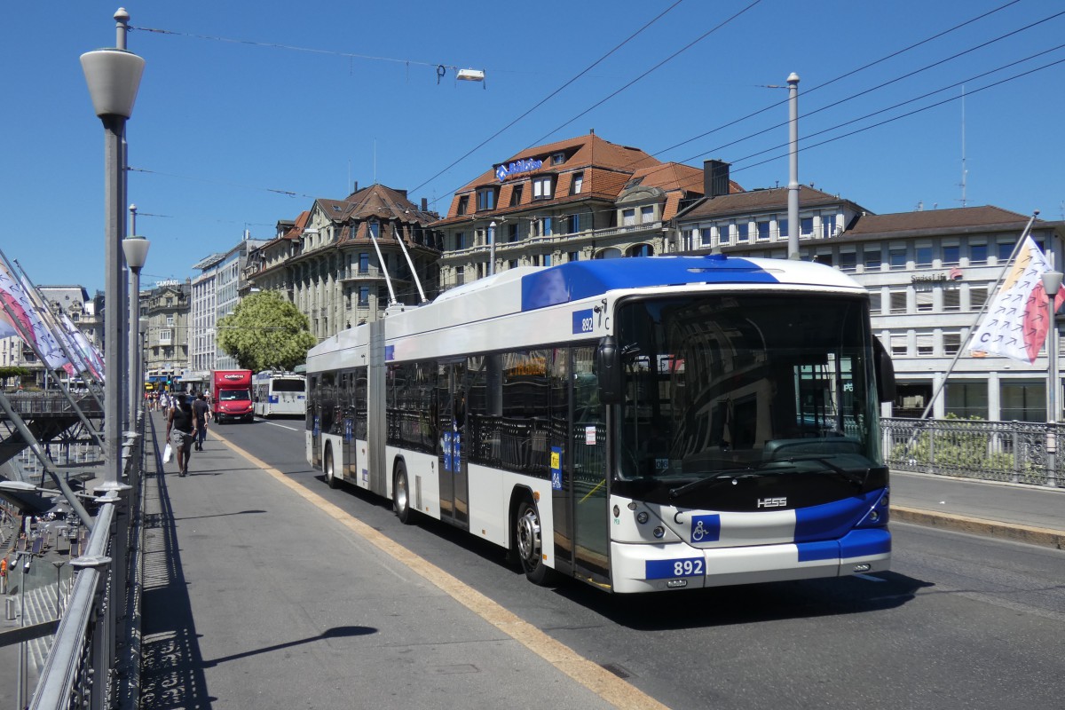 Лозанна, Hess SwissTrolley 4 (BGT-N2D) № 892