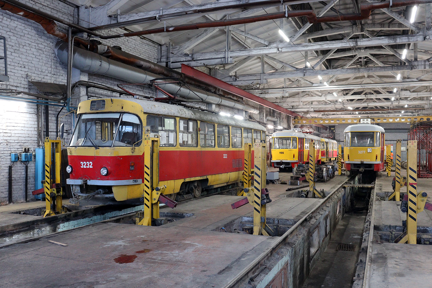 Барнаул, Tatra T3SU № 3232; Барнаул, Tatra T3SU КВР Барнаул № 3277