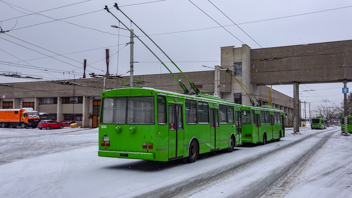 Каунас, Škoda 14Tr02/6 № 300